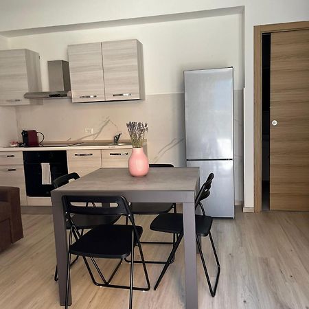 Villa Milano Apt. N. 5 Milão Exterior foto
